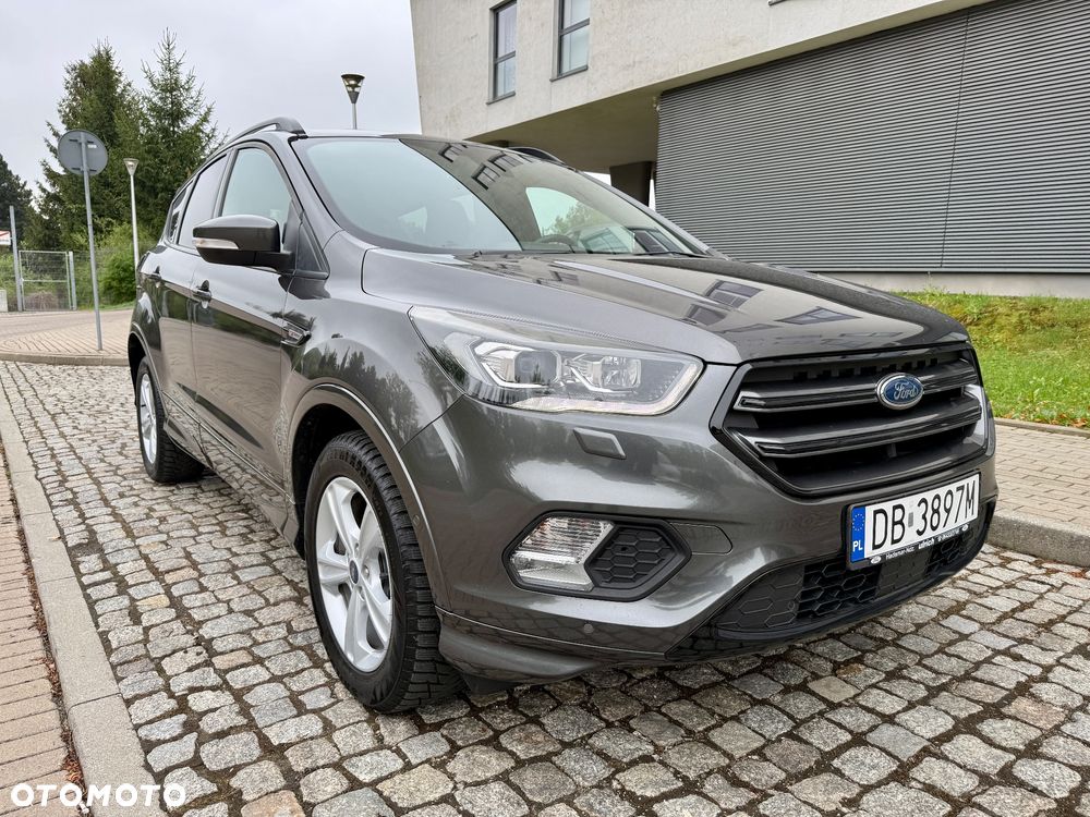 Ford Kuga 1.5 EcoBoost 2x4 ST-Line - 3