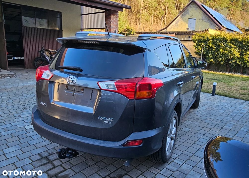 Toyota RAV4 2.2 D-4D 4x4 Executive - 8