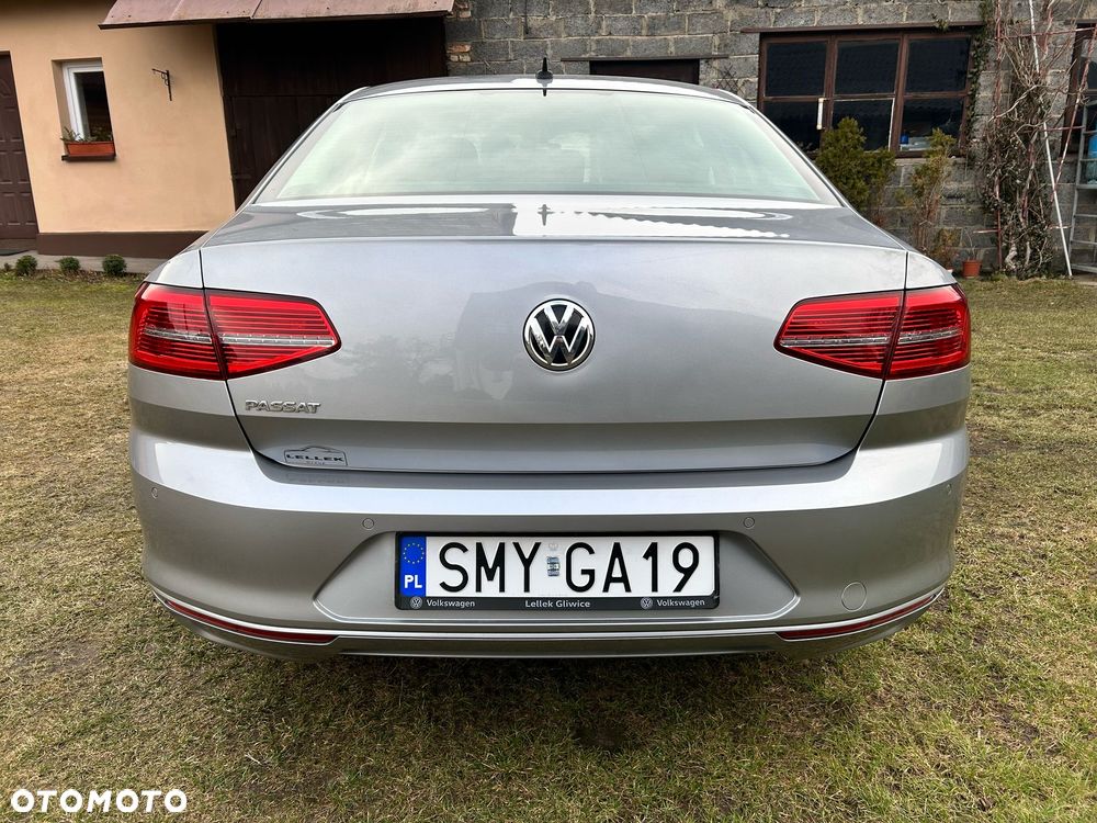 Volkswagen Passat 1.5 TSI EVO Comfortline - 4