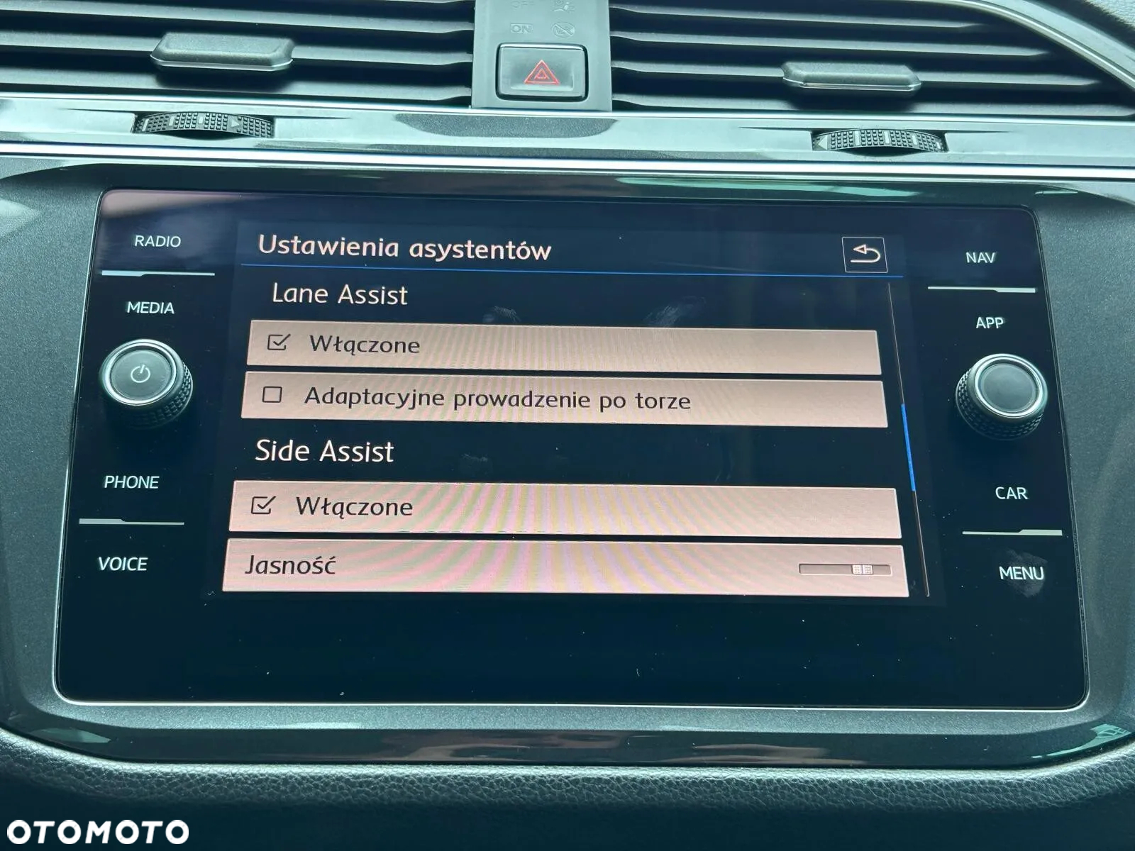 Volkswagen Tiguan 1.4 TSI BMT ACT Highline DSG - 29