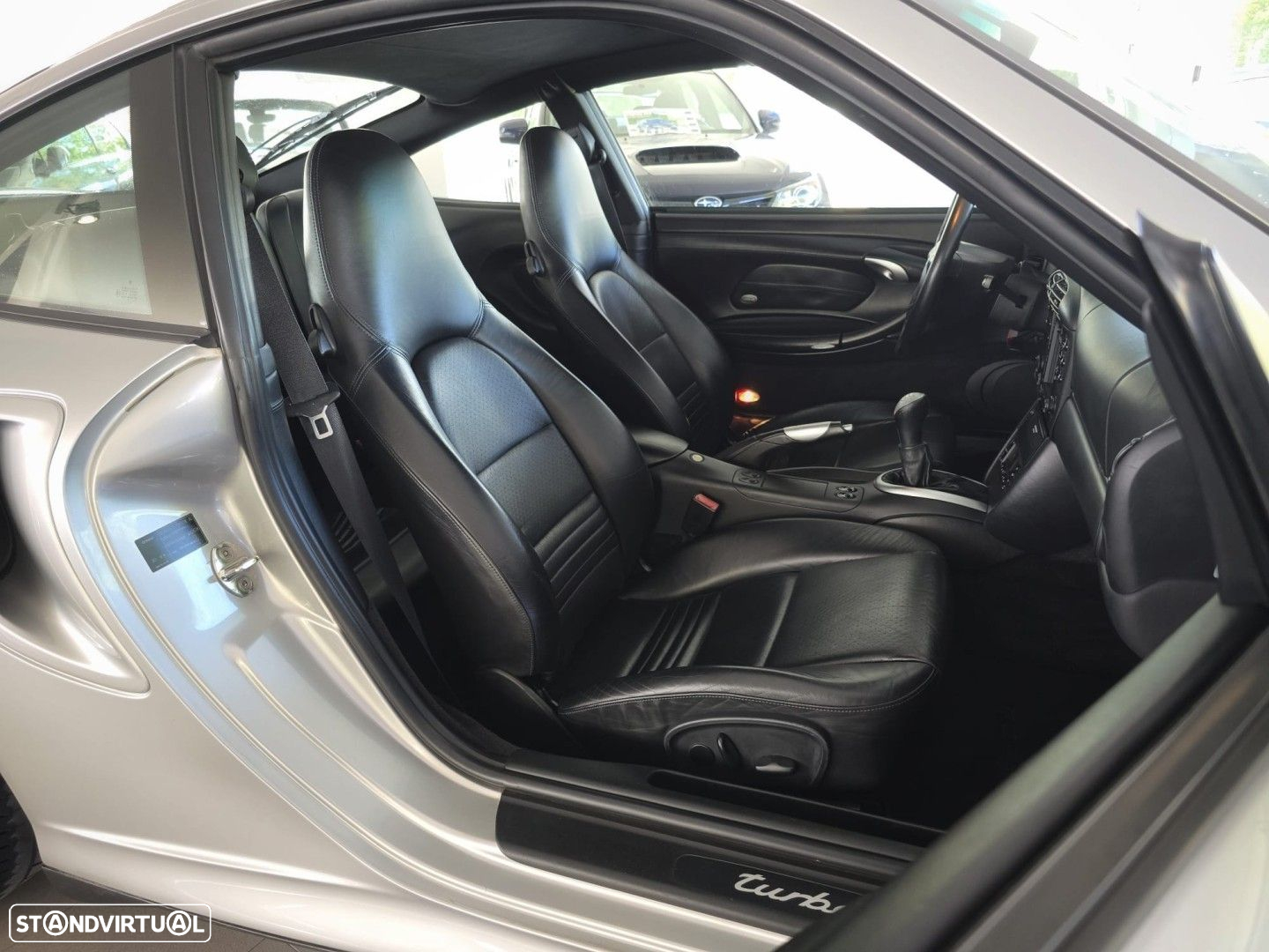 Porsche 911 (996) Turbo - 47