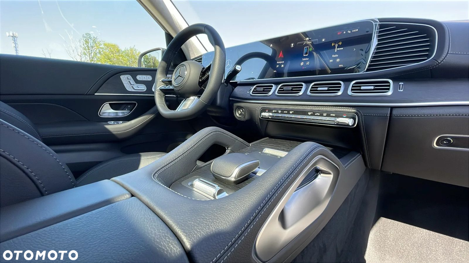 Mercedes-Benz GLE - 14