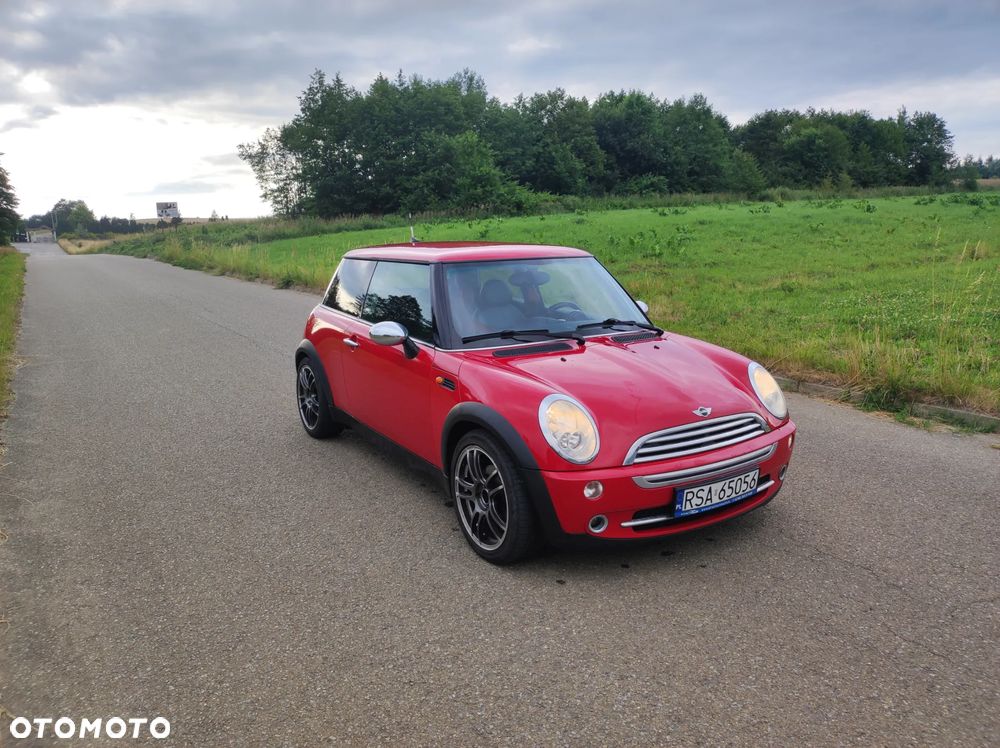 MINI Cooper Standard - 8