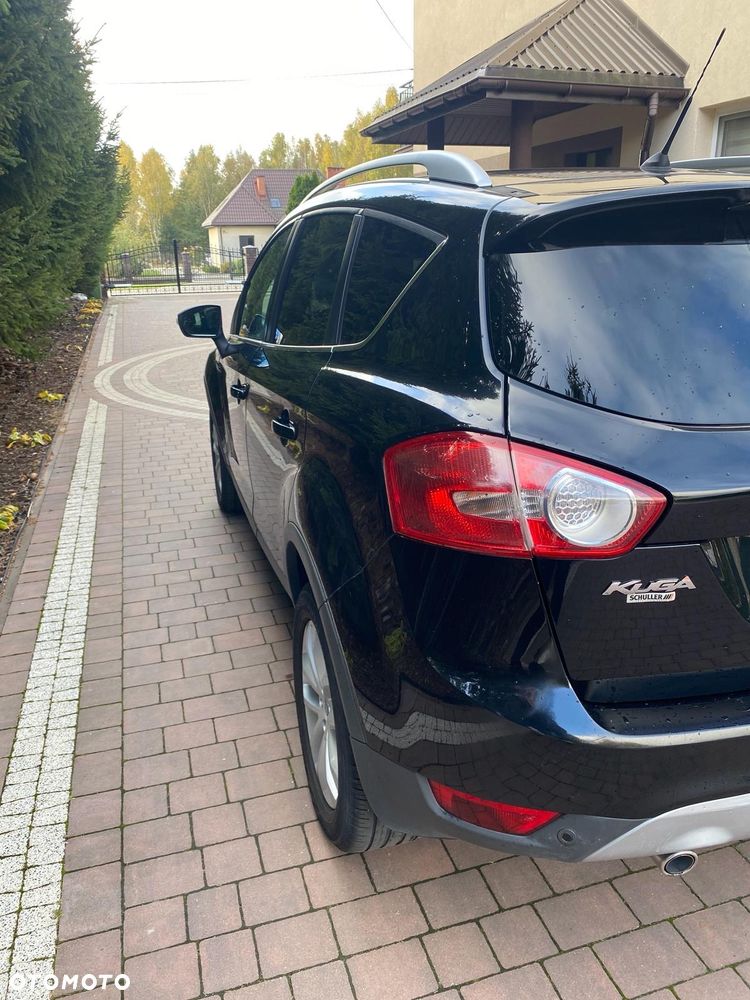 Ford Kuga - 2