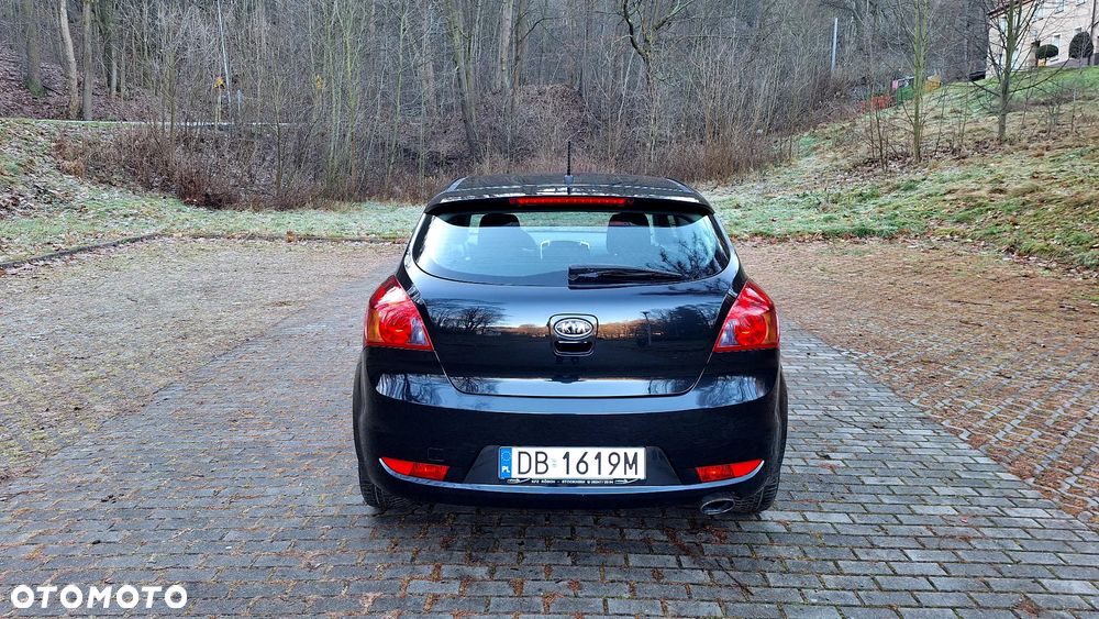 Kia ProCeed 1.4 CVVT Dream-Team Edition - 10