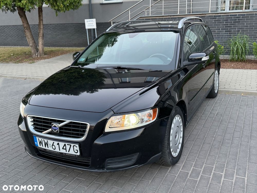 Volvo V50 2.0D Momentum - 1
