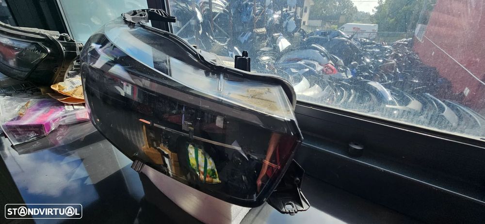 Farol direito opel corsa f full led 2022> - 3