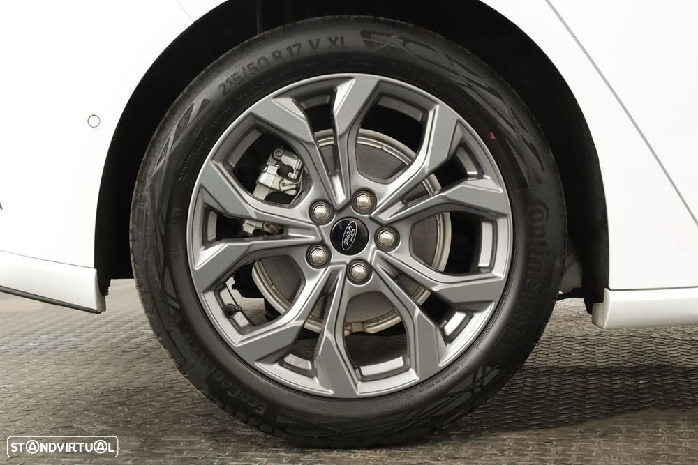Ford Focus 1.0 EcoBoost MHEV ST-Line X - 5