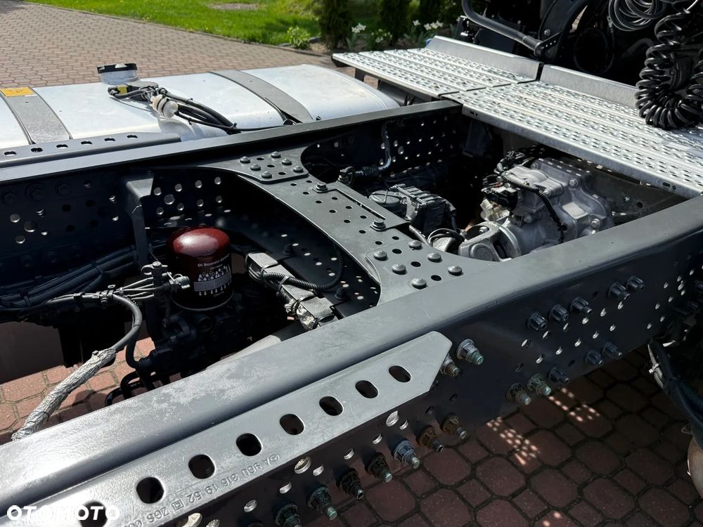 Mercedes-Benz Actros 1848 MP5 - 18