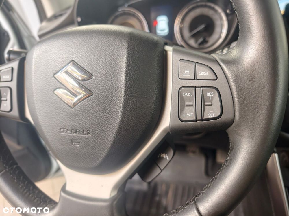 Suzuki S-Cross - 14