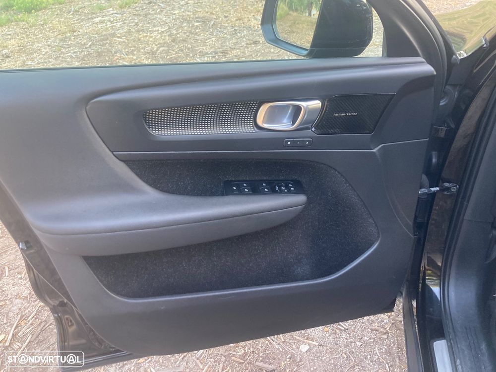 Volvo XC 40 1.5 T5 PHEV R-Design - 17