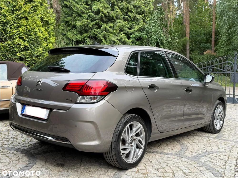 Citroën C4 BlueHDi 120 Stop&Start Shine - 13