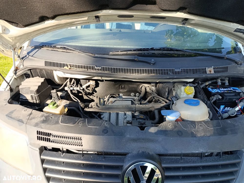 Volkswagen Transporter - 11