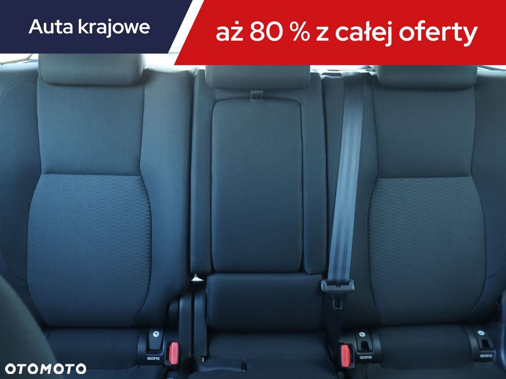 Land Rover Discovery Sport - 12