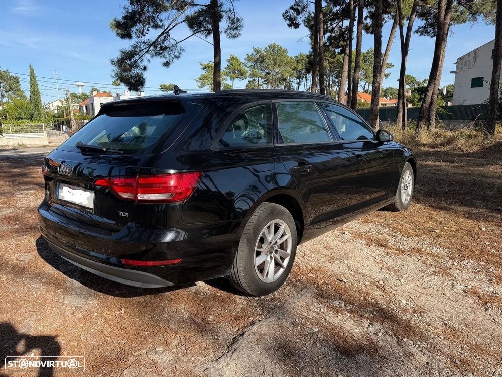 Audi A4 Avant 2.0 TDi Business Line - 4