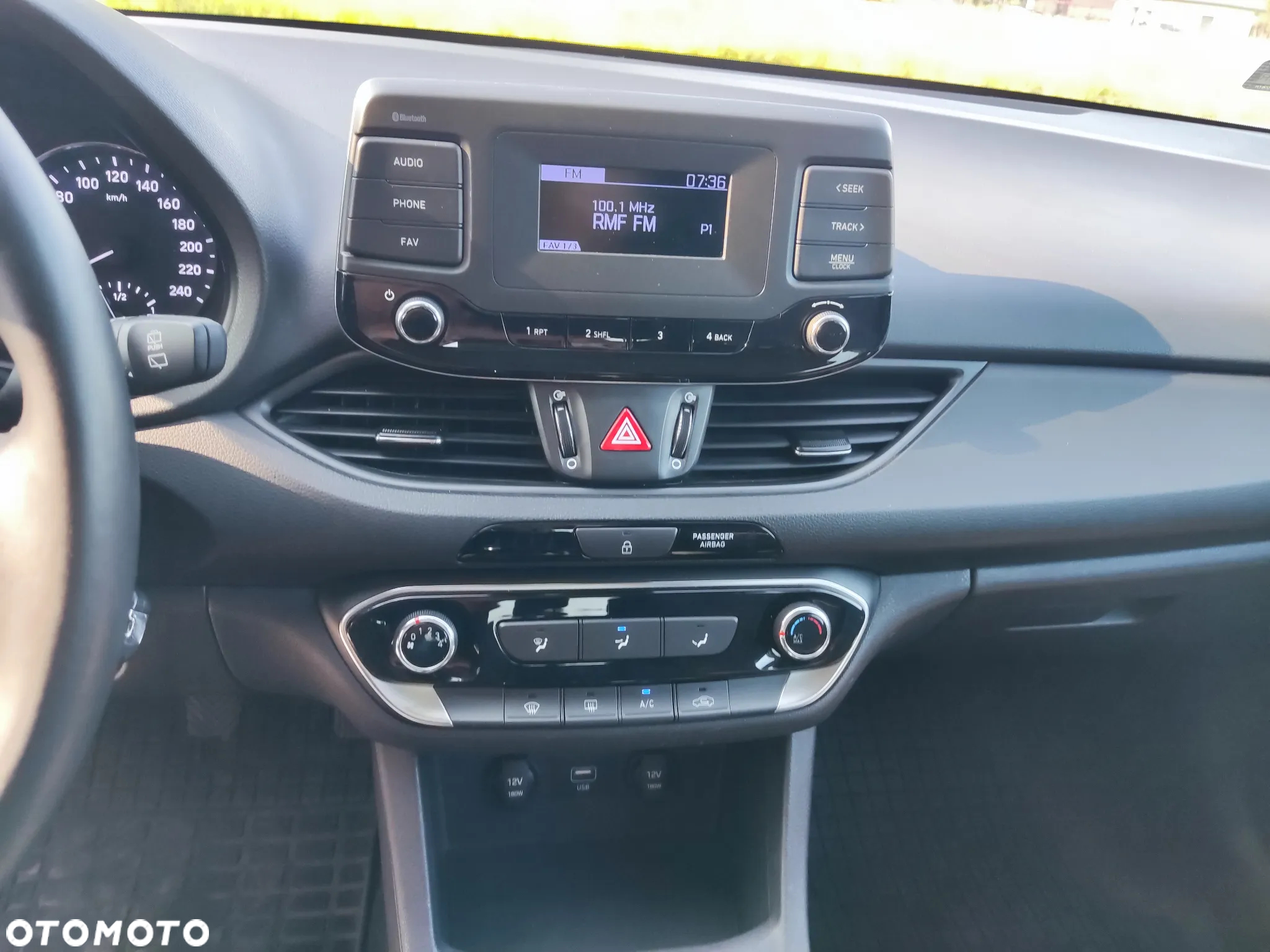 Hyundai i30 1.5 DPI Modern - 14