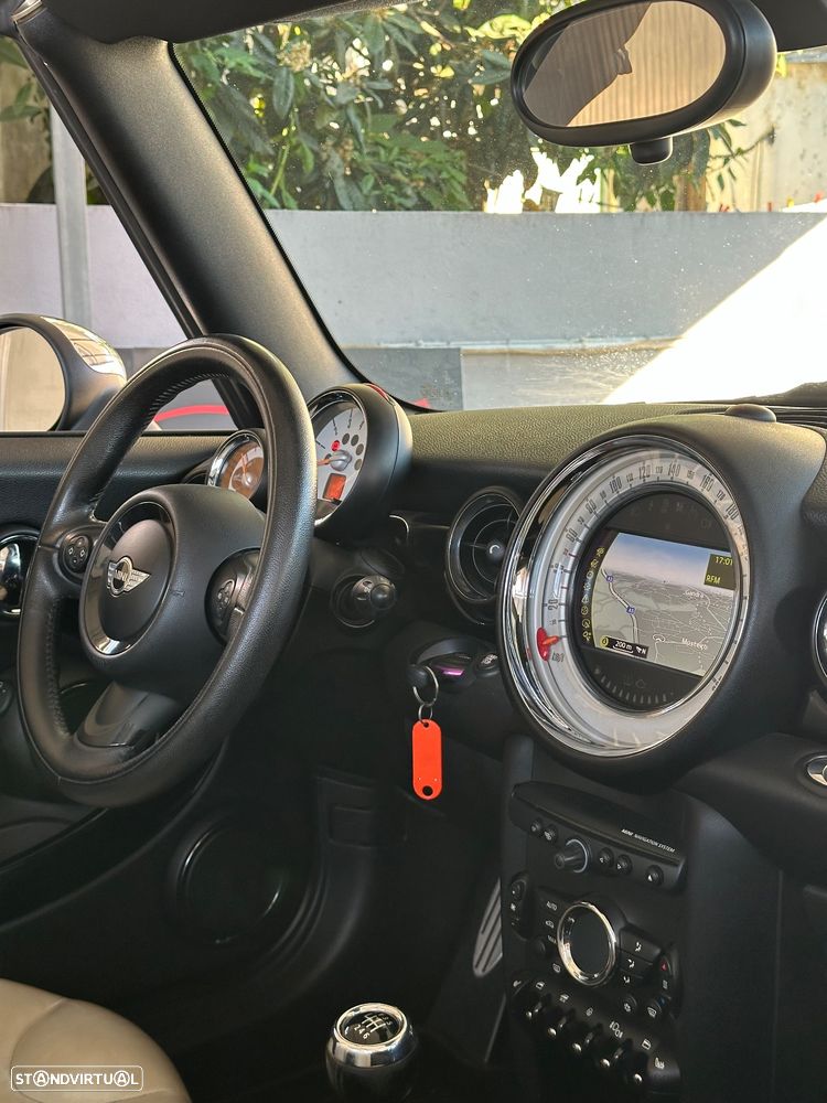 MINI Cabrio Cooper SD - 18