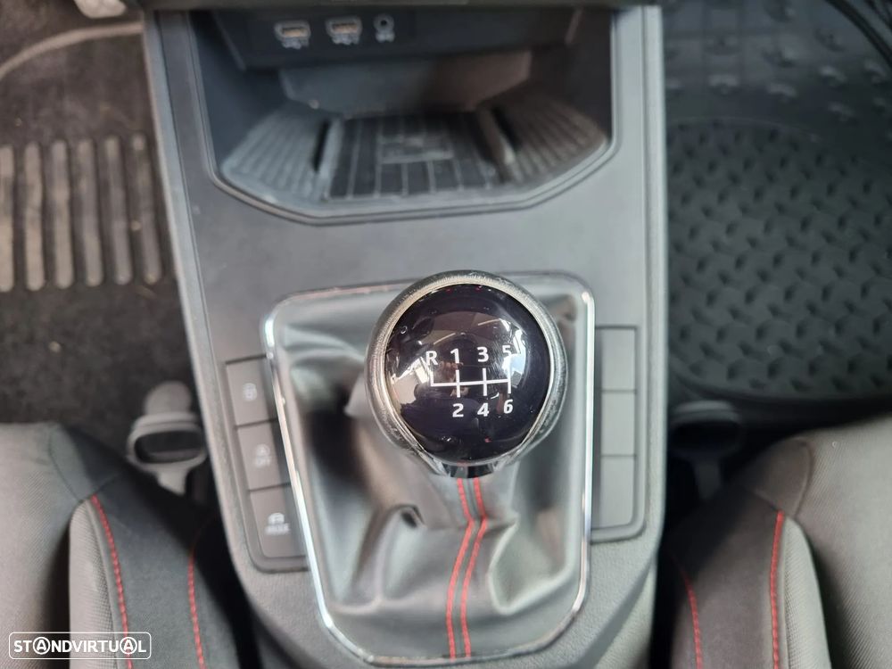 SEAT Arona 1.0 TSI FR - 26