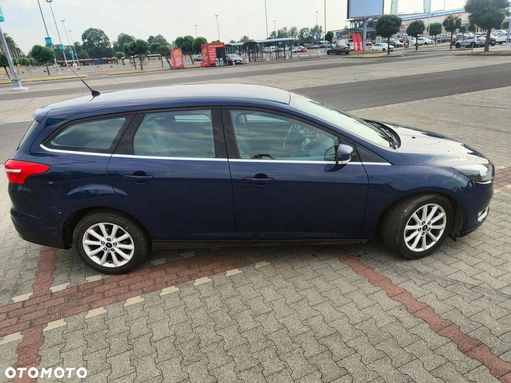 Ford Focus 1.5 EcoBoost SYNC Edition ASS - 5