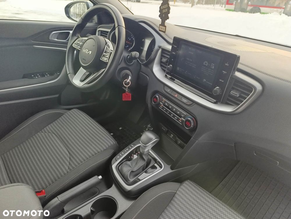Kia XCeed 1.5 T-GDI M DCT - 13