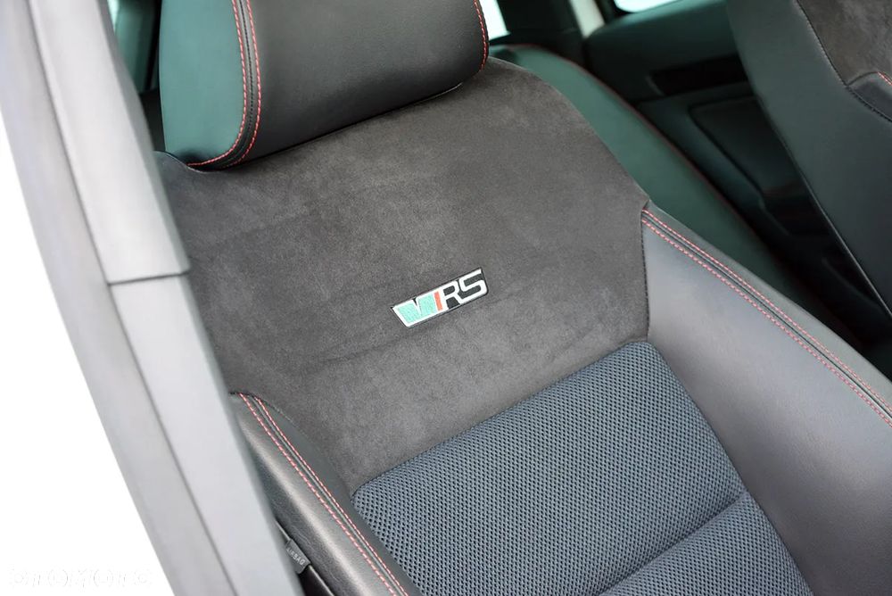 Skoda Octavia 2.0 TSI RS - 7