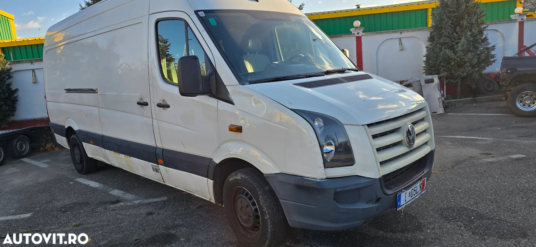 Volkswagen Crafter - 2