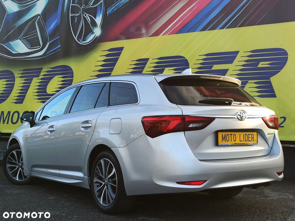 Toyota Avensis - 4