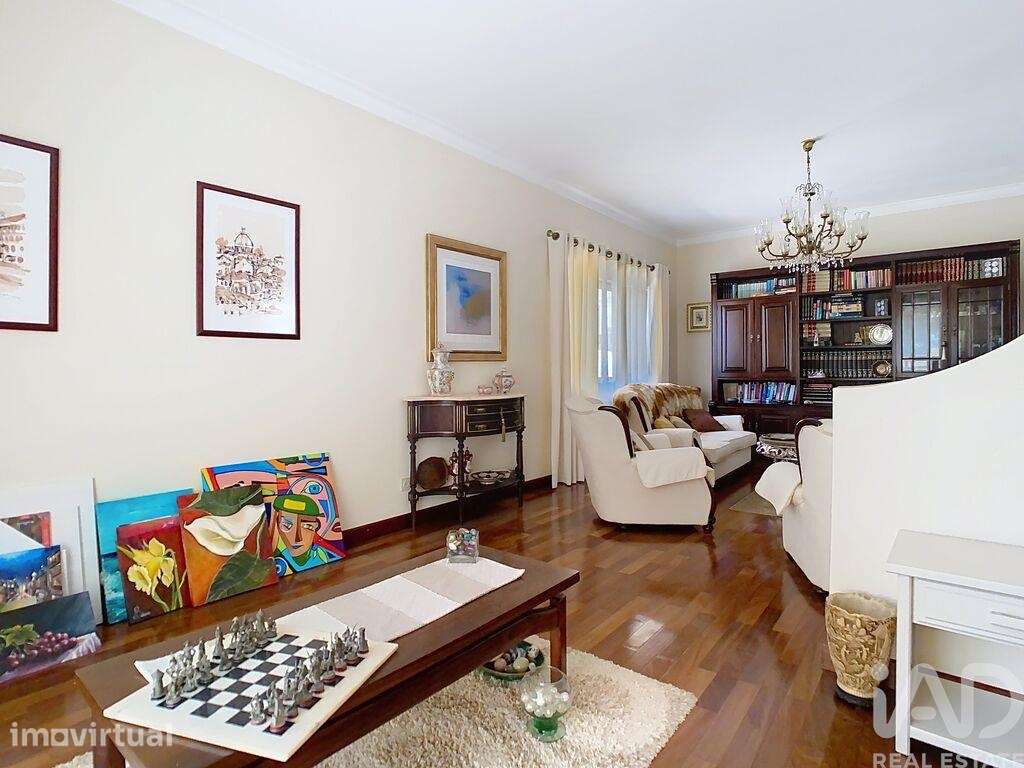 Casa / Villa T5 em Portimão de 210 m2 - Grande imagem: 3/40
