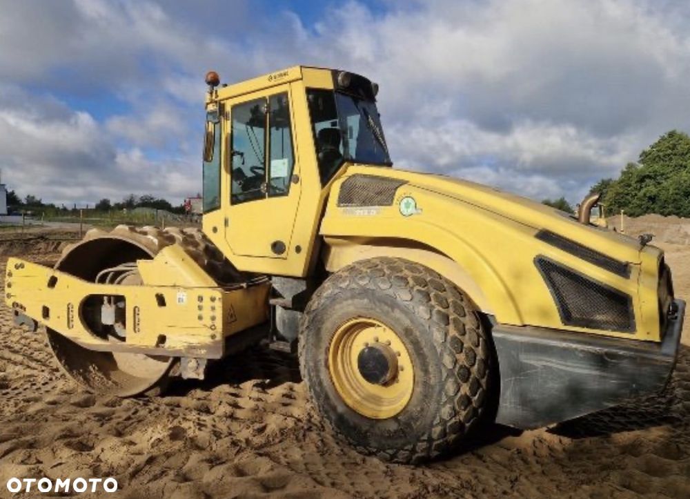 Bomag BW 213 D 4i - 1