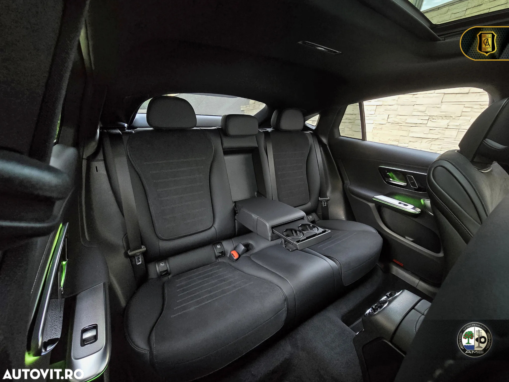 Mercedes-Benz GLC Coupe 200 4Matic 9G-TRONIC AMG Line Advanced - 23