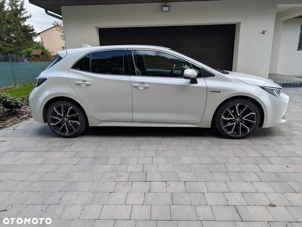 Toyota Corolla 1.8 Hybrid Executive - 2