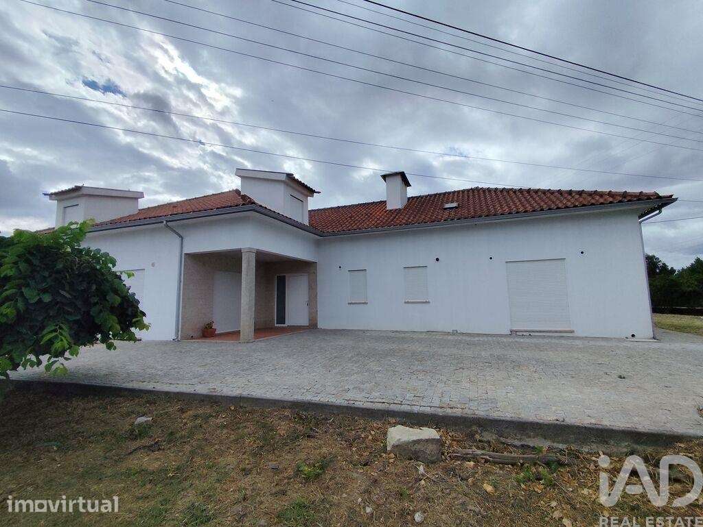 Casa / Villa T3 em Midões de 126 m2 - Grande imagem: 4/40