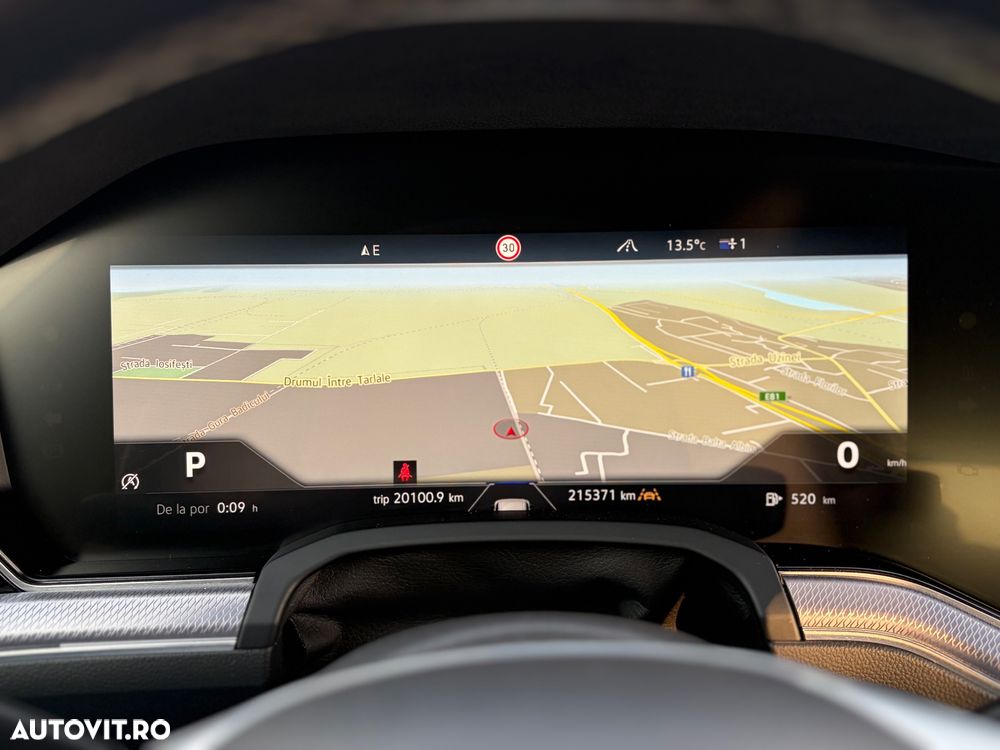 Volkswagen Touareg - 33