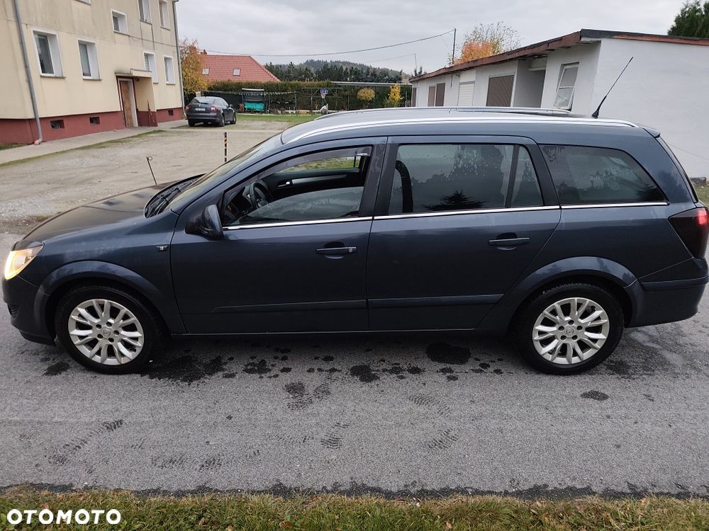 Opel Astra - 4