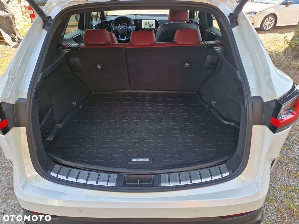 Lexus NX 350h Business AWD - 20
