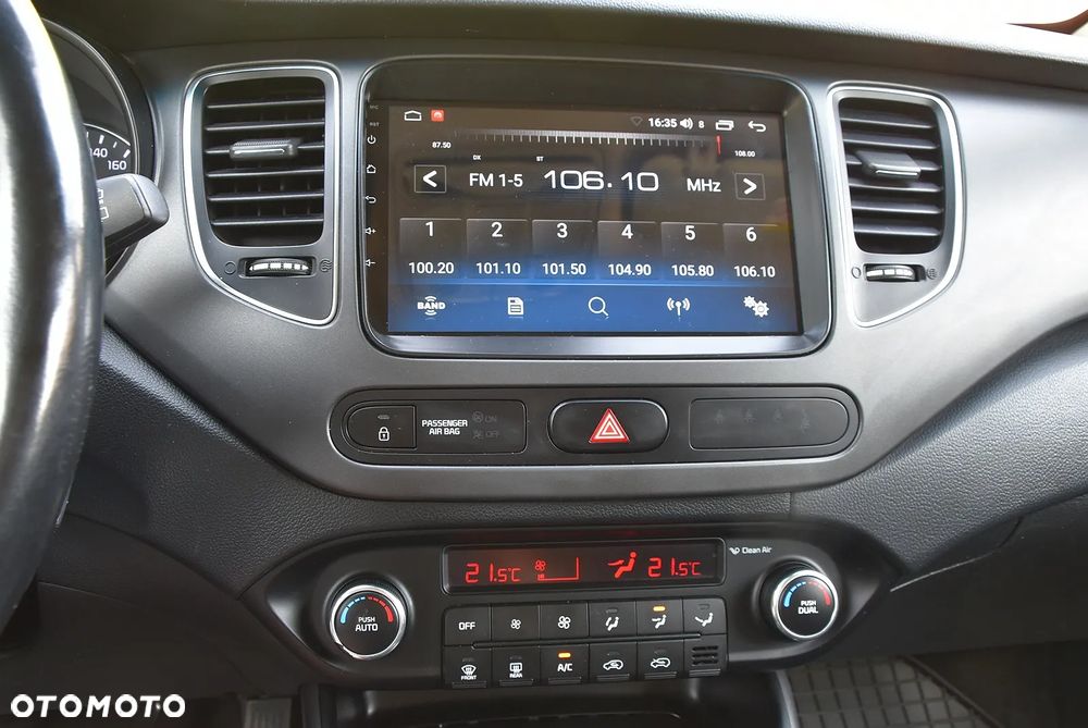 Kia Carens - 30