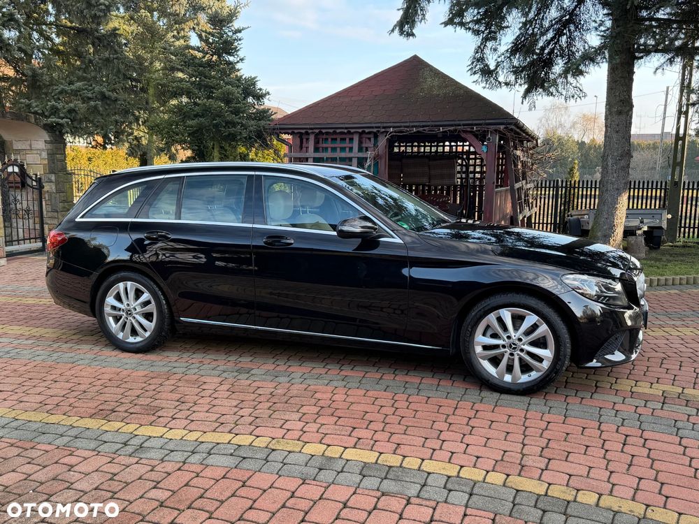 Mercedes-Benz Klasa C 180 9G-TRONIC Avantgarde - 12
