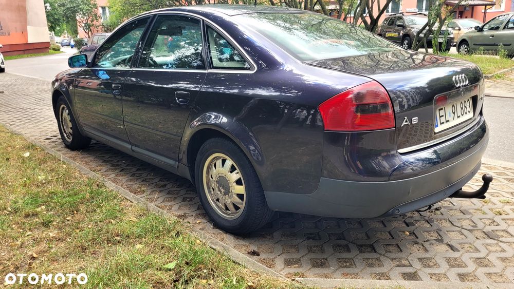 Audi A6 - 4