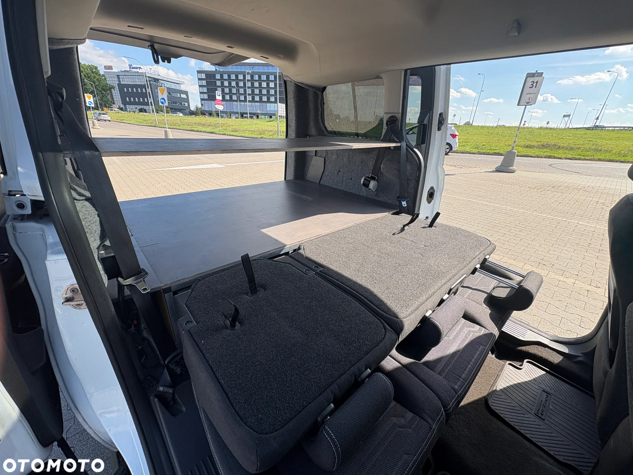 Ford Tourneo Connect ver-1-6-ecoboost-titanium - 8