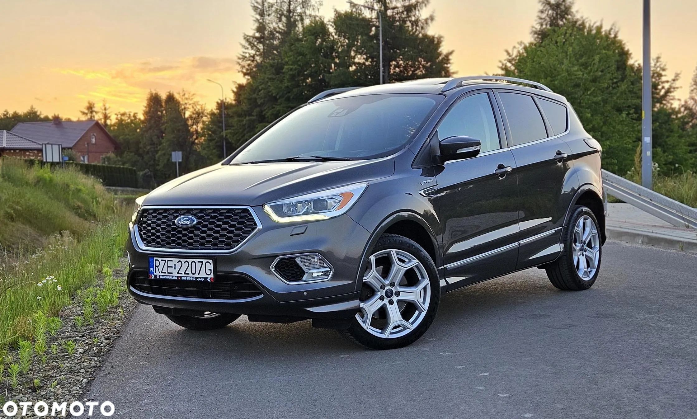 Ford Kuga 2.0 TDCi 4x4 Vignale - 1