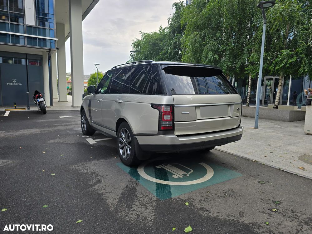 Land Rover Range Rover 4.4 I SDV8 Autobiography - 17