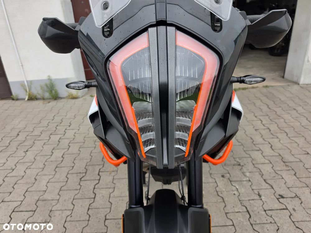 KTM Inny - 27