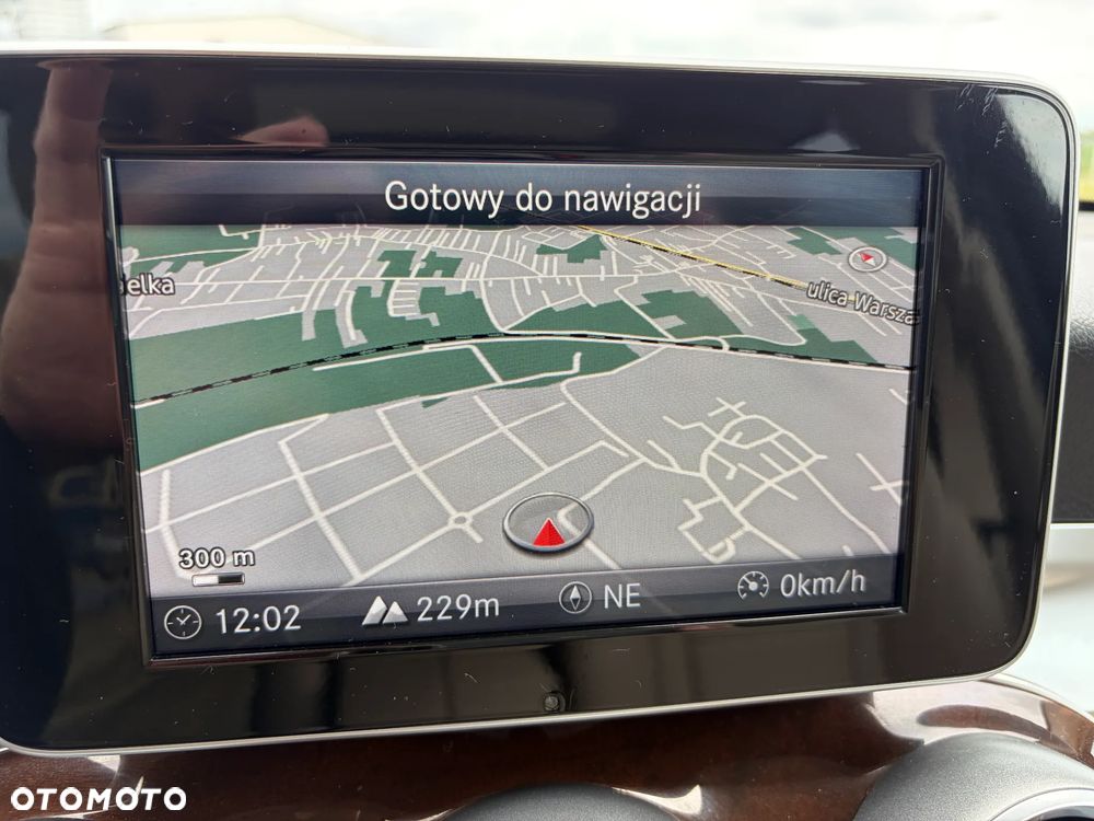 Mercedes-Benz GLC 300 4Matic 9G-TRONIC AMG Line - 15