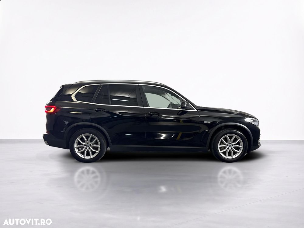 BMW X5 2022 — imagine 6