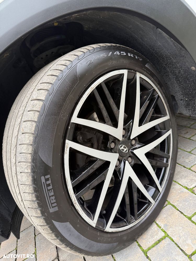 Hyundai Tucson 2.0 CRDI 4WD Automatik Premium - 21