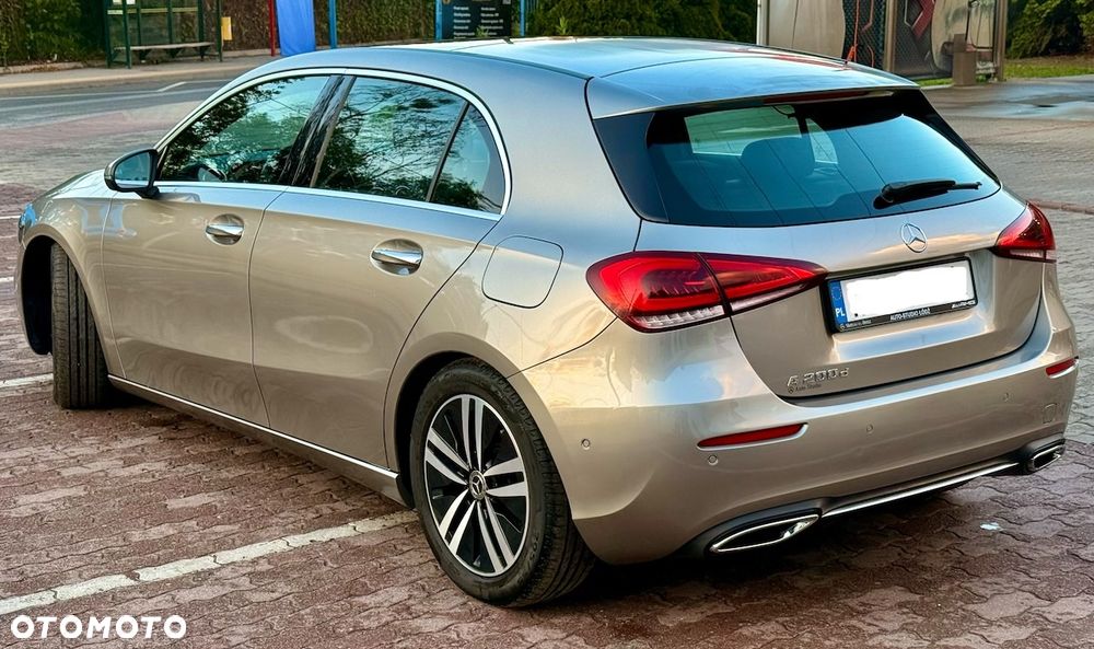 Mercedes-Benz Klasa A 200 d Progressive 8G-DCT - 4