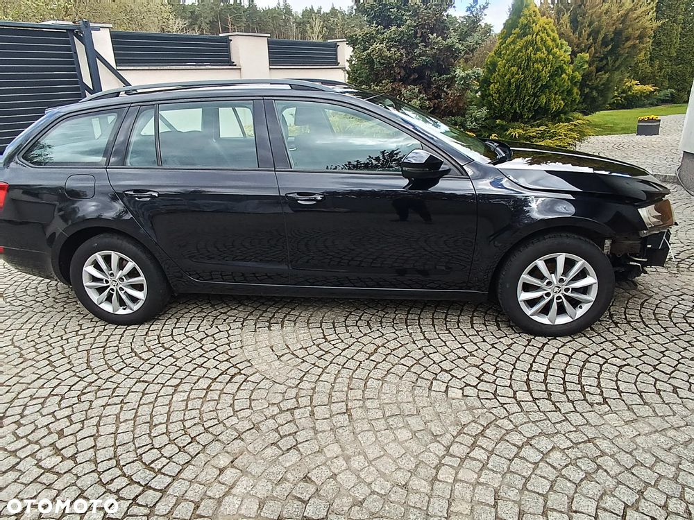 Skoda Octavia 1.6 TDI Green tec DSG Edition - 3