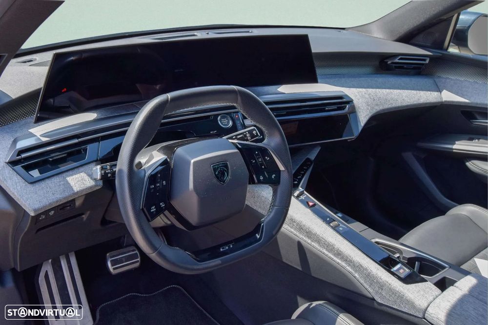 Peugeot E-5008 73 kWh GT - 32