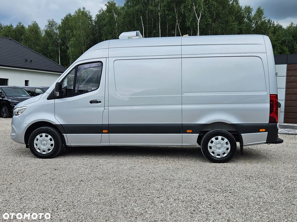 Mercedes-Benz SPRINTER 319CDI V6 L2H2 Chłodnia / Mroźnia 30tyś km SalonPL FV23% - 13