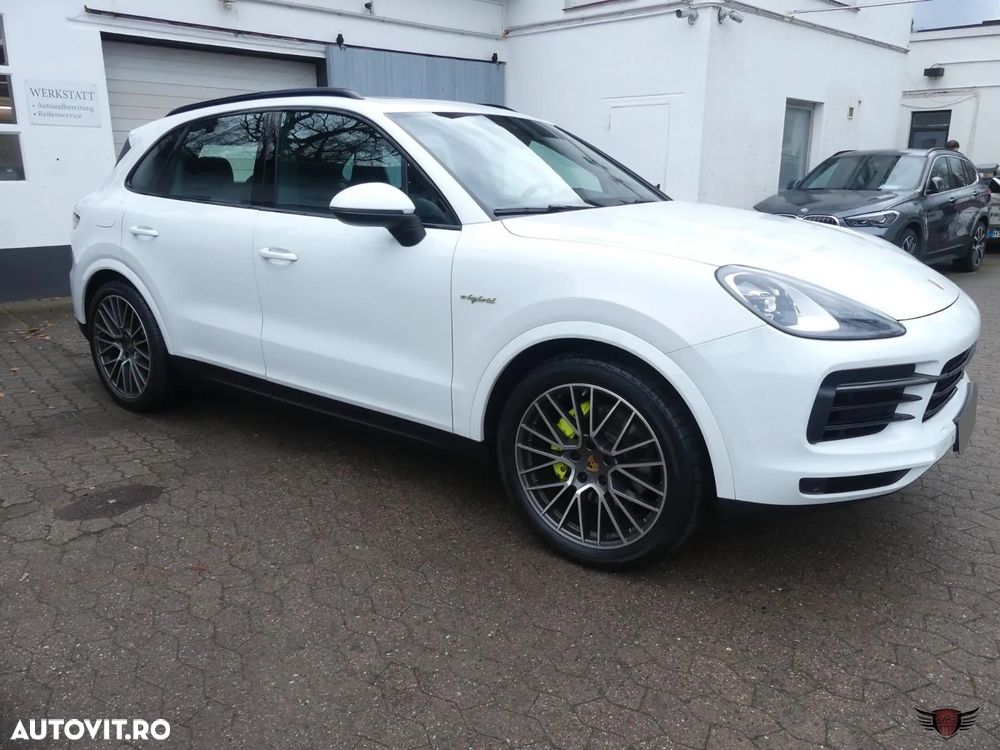 Porsche Cayenne E-Hybrid Tiptronic S - 4